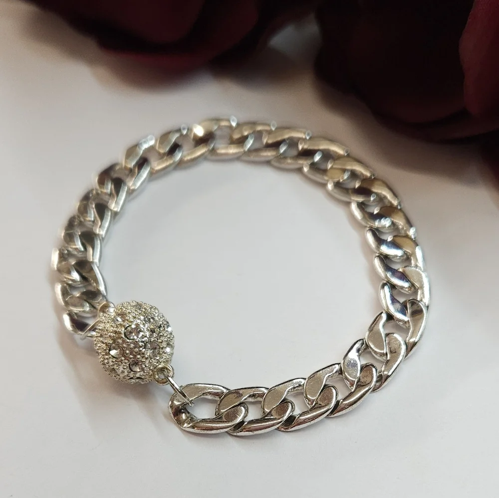 Chunky Silver Curb Chain & Crystal Bead Clasp Bracelet Magnetic Clasp